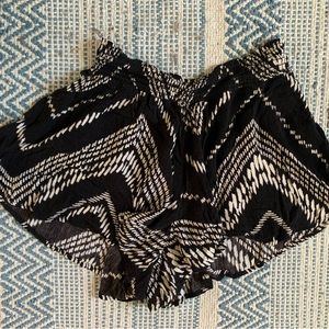 Flowy, beach, high waist stretchy shorts